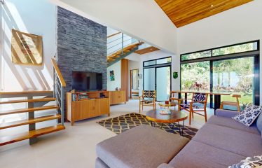 TWO FLOOR PROPERTY WITH THREE BEDROOM AND MOUNTAIN VIEWS, IN OJOCHAL – 1.58 ACRES