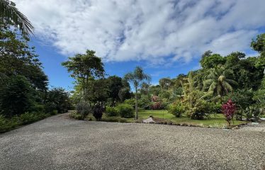 PROPERTY WITH TWO BEDROOM AND PEACEFUL GARDEN, IN OJOCHAL – 7.23 ACRES