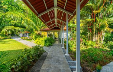 VILLA ALLAMANDA PROPERTY WITH THREE BEDROOM, AND SUNSET VIEWS, IN TRES RIOS – 4.4 ACRES