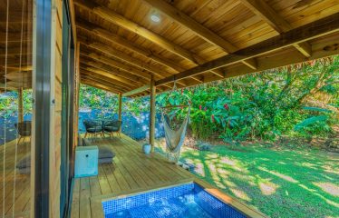 LUXURY PROPERTY WITH FOUR BEDROOM AND OCEAN FRONT VIEWS, IN SAN MARTIN – 1.52 ACRES