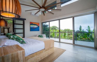 PROPERTY WITH THREE BEDROOM AND PANORAMIC OCEAN VIEWS, IN PORTALON – 3.8 ACRES