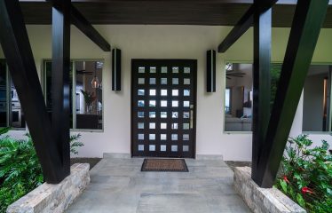 PROPERTY WITH THREE BEDROOM AND PANORAMIC OCEAN VIEWS, IN PORTALON – 3.8 ACRES