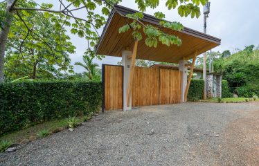 PROPERTY WITH THREE BEDROOM AND PANORAMIC OCEAN VIEWS, IN PORTALON – 3.8 ACRES