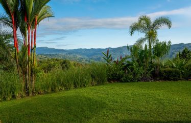 LUXURY PROPERTY WITH THREE BEDROOM AND OCEAN VIEWS, IN PLATANILLO – 5.67 ACRES