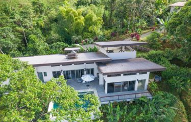 PROPERTY WITH THREE BEDROOM AND PANORAMIC OCEAN VIEWS, IN PORTALON – 3.8 ACRES