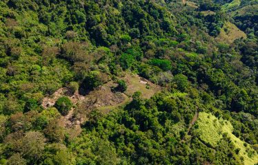 DEVELOPMENT PROPERTY WITH BEAUTIFUL CASCADE, IN UVITA – 101 ACRES