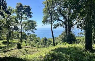 BUILDING PROPERTY WITH OCEANFRONT VIEWS, IN ESCALERAS – 5.8 ACRES