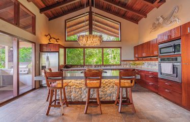 CASA POR FIN – ICONIC OCEAN VIEW ESTATE WITH PRIVATE RAINFOREST SANCTUARY
