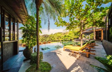 CASA JAVA PROPERTY WITH EIGHT BEDROOM WITH OCEAN VIEWS, IN MANUEL ANTONIO – 0.20 ACRES