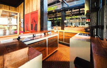 CASA JAVA PROPERTY WITH EIGHT BEDROOM WITH OCEAN VIEWS, IN MANUEL ANTONIO – 0.20 ACRES