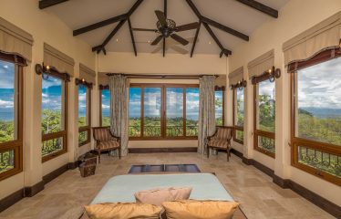 PROPERTY WITH TWELVE BEDROOMS IN A GATED COMMUNITY IN QUEPOS – 1.51 ACRES