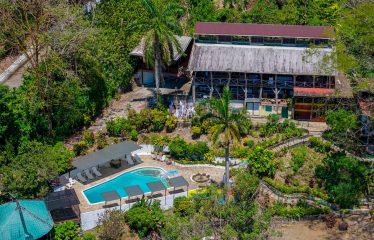 COMMERCIAL PROPERTY WITH OCEAN VIEWS IN QUEPOS – 8.64 ACRES