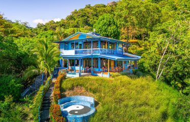 CASA VISTA HARMONIA PROPERTY WITH TWO BEDROOMS AND OCEAN VIEWS FRONT, IN PLAYA HERMOSA – 1.23 ACRES