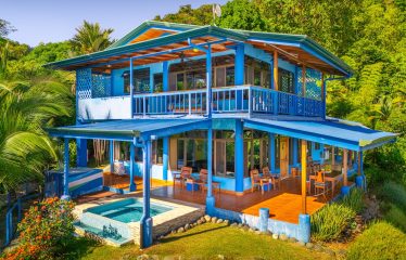 CASA VISTA HARMONIA PROPERTY WITH TWO BEDROOMS AND OCEAN VIEWS FRONT, IN PLAYA HERMOSA – 1.23 ACRES