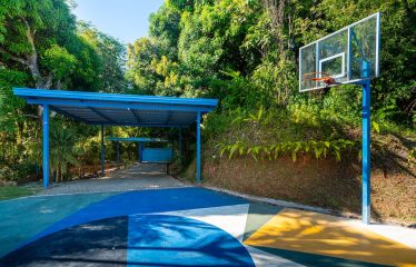 CASA VISTA HARMONIA PROPERTY WITH TWO BEDROOMS AND OCEAN VIEWS FRONT, IN PLAYA HERMOSA – 1.23 ACRES