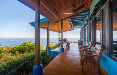 CASA VISTA HARMONIA PROPERTY WITH TWO BEDROOMS AND OCEAN VIEWS FRONT, IN PLAYA HERMOSA – 1.23 ACRES