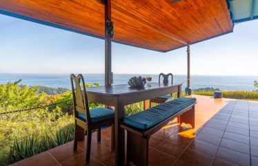 CASA VISTA HARMONIA PROPERTY WITH TWO BEDROOMS AND OCEAN VIEWS FRONT, IN PLAYA HERMOSA – 1.23 ACRES