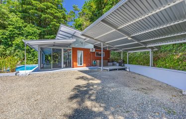 LUXURY PROPERTY WITH TWO BEDROOMS AND OCEAN VIEWS, IN UVITA – 3.64 ACRES