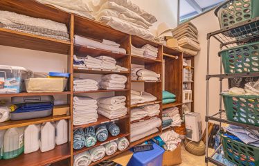 LUXURY PROPERTY WITH TWO BEDROOMS AND OCEAN VIEWS, IN UVITA – 3.64 ACRES