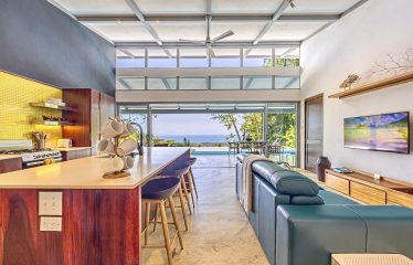 LUXURY PROPERTY WITH TWO BEDROOMS AND OCEAN VIEWS, IN UVITA – 3.64 ACRES