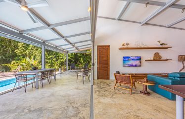 LUXURY PROPERTY WITH TWO BEDROOMS AND OCEAN VIEWS, IN UVITA – 3.64 ACRES