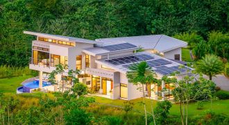 PROPERTY WITH SIX BEDROOMS AND GUEST HOUSE, IN OJOCHAL – 2.96 ACRES