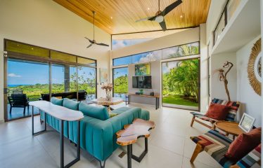 PROPERTY WITH SIX BEDROOMS AND GUEST HOUSE, IN OJOCHAL – 2.96 ACRES