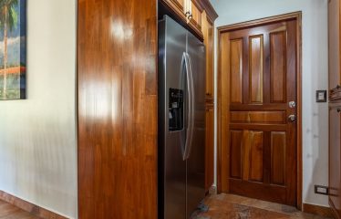 PROPERTY WITH THREE BEDROOMS AND OCEAN FRONT VIEWS, IN PUERTO NUEVO – 5.8 ACRES