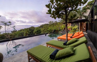 CASA JAVA PROPERTY WITH EIGHT BEDROOM WITH OCEAN VIEWS, IN MANUEL ANTONIO – 0.20 ACRES