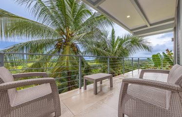 LUXURY PROPERTY WITH SIX BEDROOMS, NEAR TO THE TOWN – 1.23 ACRES