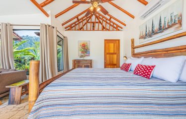 LUXURY PROPERTY WITH FIVE BEDROOMS, IN PLAYA HERMOSA – 2.07 ACRES