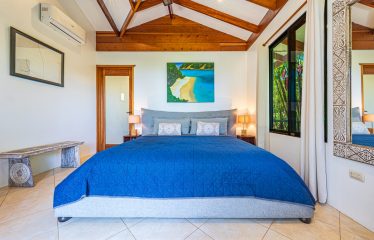 LUXURY PROPERTY WITH FIVE BEDROOMS, IN PLAYA HERMOSA – 2.07 ACRES