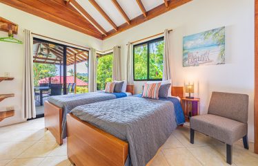 LUXURY PROPERTY WITH FIVE BEDROOMS, IN PLAYA HERMOSA – 2.07 ACRES