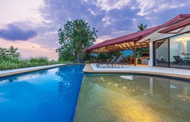 LUXURY PROPERTY WITH FIVE BEDROOMS, IN PLAYA HERMOSA – 2.07 ACRES