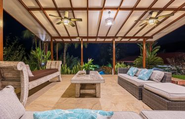 LUXURY PROPERTY WITH FIVE BEDROOMS, IN PLAYA HERMOSA – 2.07 ACRES