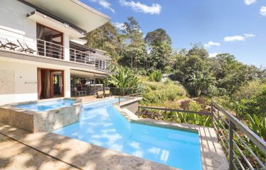 PROPERTY WITH OCEAN VIEWS NEAR TO EVERYTHING, IN JARDINES DEL MORETE UVITA – 0.34 ACRES
