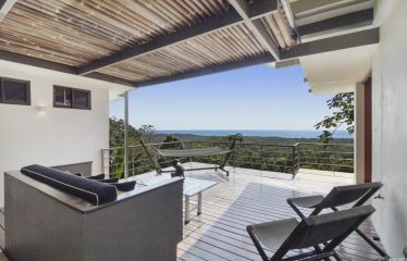 PROPERTY WITH OCEAN VIEWS NEAR TO EVERYTHING, IN JARDINES DEL MORETE UVITA – 0.34 ACRES