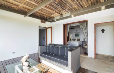 PROPERTY WITH OCEAN VIEWS NEAR TO EVERYTHING, IN JARDINES DEL MORETE UVITA – 0.34 ACRES