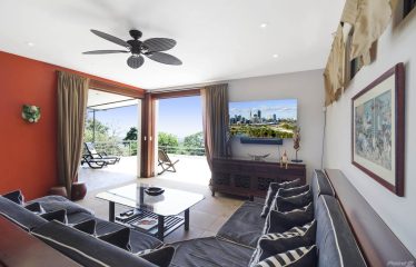 PROPERTY WITH OCEAN VIEWS NEAR TO EVERYTHING, IN JARDINES DEL MORETE UVITA – 0.34 ACRES