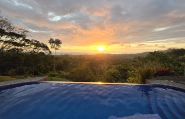 PROPERTY WITH FOUR BEDROOMS WITH OCEAN VIEWS, IN OJOCHAL – 0.54 ACRES