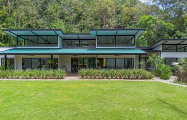 CASA OROPENDULA PROPERTY WITH THREE BEDROOMS, IN BARU – 3.44 ACRES