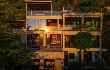 CASA MOON LUXURY PROPERTY WITH FOUR BEDROOMS AND AMAZING SUNSET VIEWS, IN QUEPOS – 0.61 ACRES