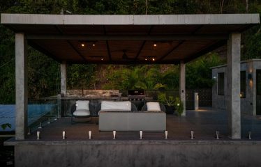 CASA MOON LUXURY PROPERTY WITH FOUR BEDROOMS AND AMAZING SUNSET VIEWS, IN QUEPOS – 0.61 ACRES