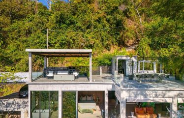 CASA MOON LUXURY PROPERTY WITH FOUR BEDROOMS AND AMAZING SUNSET VIEWS, IN QUEPOS – 0.61 ACRES