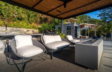 CASA MOON LUXURY PROPERTY WITH FOUR BEDROOMS AND AMAZING SUNSET VIEWS, IN QUEPOS – 0.61 ACRES