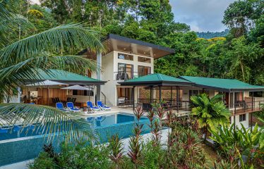 LUXURY PROPERTY WITH FOUR BEDROOMS AND SUNSET VIEWS, IN PORTALON – 3.95 ACRES