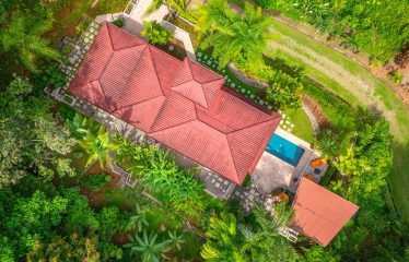 CASA ORQUIDEA PROPERTY WITH TWO BEDROOMS AND PANORAMIC VALLEY VIEWS, IN OJOCHAL – 0.32 ACRES