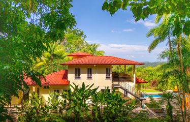 CASA ORQUIDEA PROPERTY WITH TWO BEDROOMS AND PANORAMIC VALLEY VIEWS, IN OJOCHAL – 0.32 ACRES