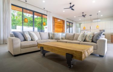 LUXURY PROPERTY WITH FOUR BEDROOMS AND OCEAN VIEWS, IN UVITA JARDINES DEL MORETE – 0.70 ACRES
