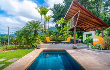 CASA ORQUIDEA PROPERTY WITH TWO BEDROOMS AND PANORAMIC VALLEY VIEWS, IN OJOCHAL – 0.32 ACRES